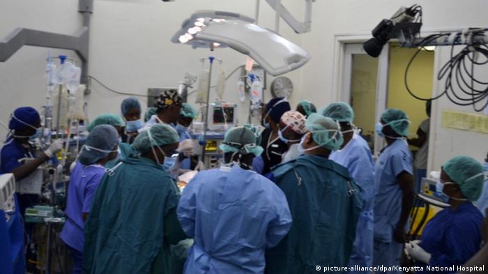 Kenia Kenyatta National Hospital - Krankenhaus in Nairobi (picture-alliance/dpa/Kenyatta National Hospital) Kenia Kenyatta National Hospital - Krankenhaus in Nairobi (picture-alliance/dpa/Kenyatta National Hospital)